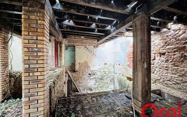 Maison à vendre    1 pièce •  Vallon-en-Sully