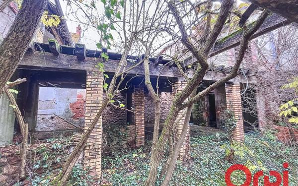 Maison à vendre    1 pièce •  Vallon-en-Sully