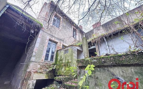 Maison à vendre    1 pièce •  Vallon-en-Sully