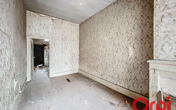 Maison à vendre    1 pièce •  Vallon-en-Sully