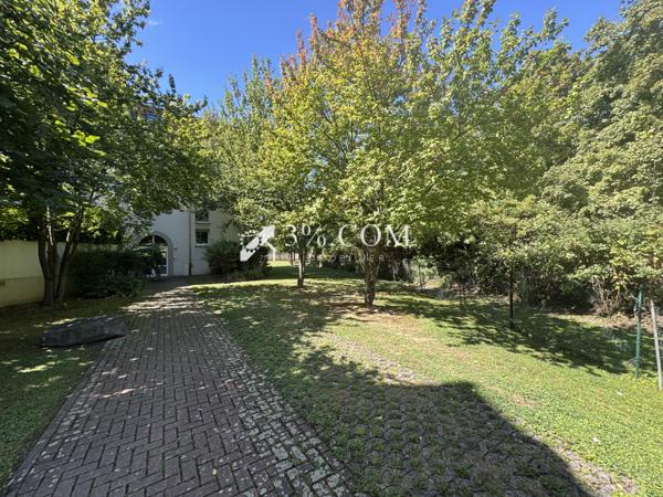 Appartement 4 pièce(s) 3 chambre(s) 100 m²