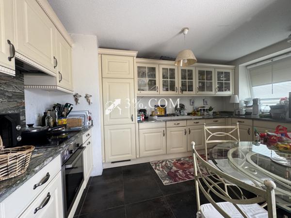 Appartement 4 pièce(s) 3 chambre(s) 100 m²