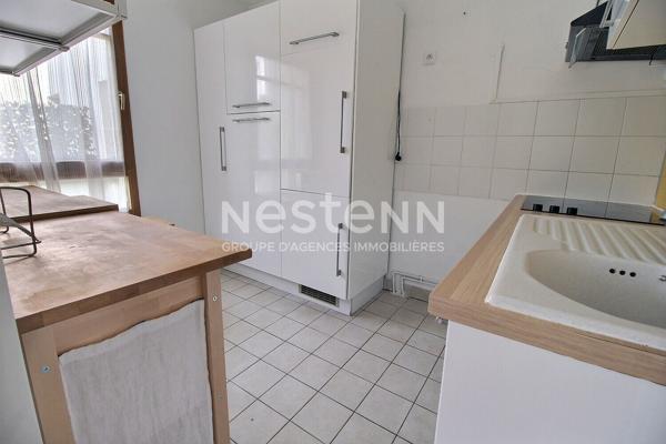 Appartement Courbevoie 2 pièces 46.62 m² calme_balcon_parking_cave