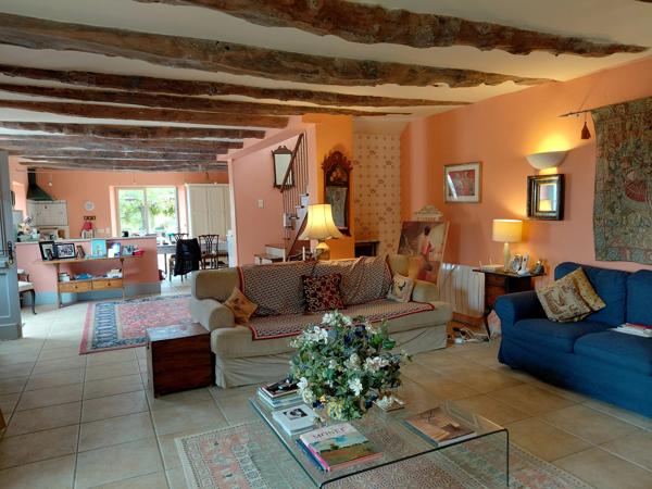 Deux maisons de caractère près de Cordes-sur-Ciel avec piscine et vues panoramiques