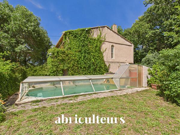 Maison familiale de 170 m² à fort potentiel en vente Aix en Provence (13590)( Pont des 3 Sautets)