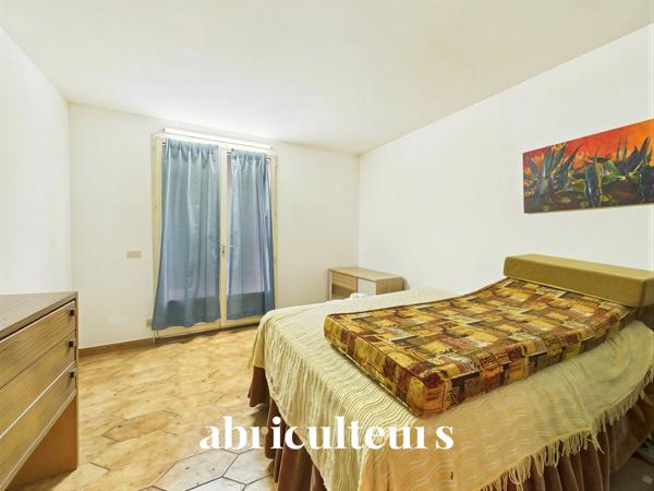 Maison familiale de 170 m² à fort potentiel en vente Aix en Provence (13590)( Pont des 3 Sautets)
