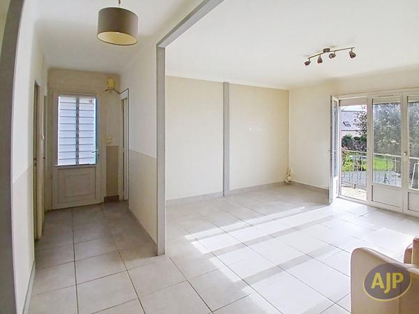 Vente maison Saint Gildas Des Bois : 179 990 € - AJP Immobilier Blain