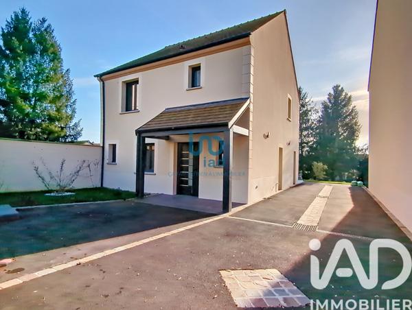 Maison à vendre 6 pièces 150 m² Fontenay-Trésigny