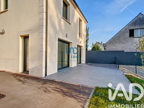Maison à vendre 6 pièces 150 m² Fontenay-Trésigny