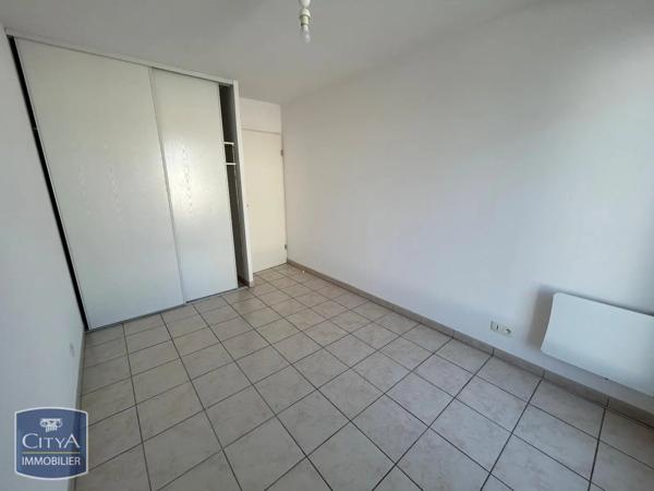 Appartement à louer 4 pièces 79m² Tours (37200)