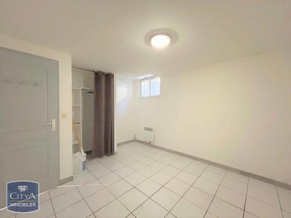 Appartement à louer 3 pièces 67.29m² Grézillac (33420)