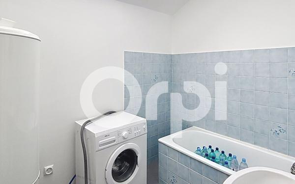 Immeuble à vendre    5 pièces •  Neufchâteau