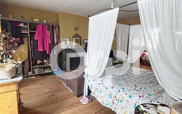 Immeuble à vendre    5 pièces •  Neufchâteau