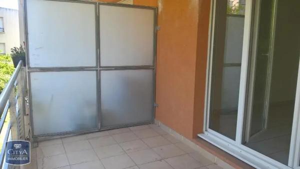 Appartement à louer 3 pièces 74.2m²