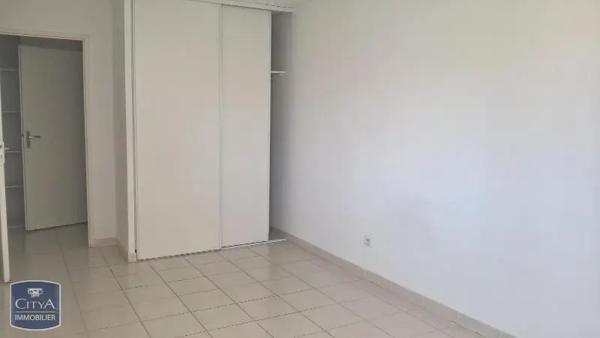 Appartement à louer 3 pièces 74.2m²