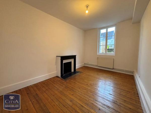 Appartement à louer 2 pièces 56.22m² Chartres (28000)