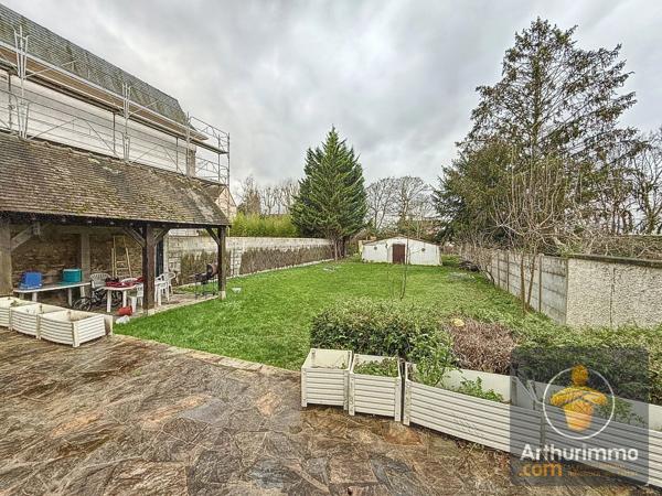Vente                                                      Appartement
                        
                     4 pièces                      65 m2                     à Yerres