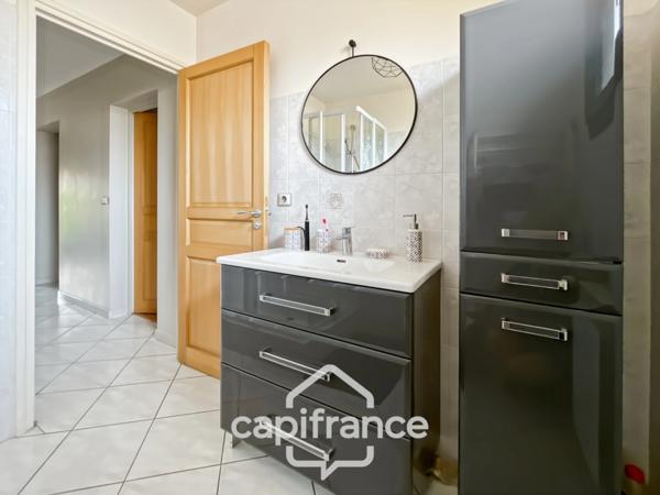 Maison familiale de standing, 4 chambres, au calme d'une impasse, Proche RER E et future ligne 15, à CHAMPIGNY-SUR-MARNE, limite VILLIERS-SUR-MARNE