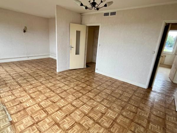 Appartement à 2 pas du centre ville de Bar-le-Duc avec garage et vue dégagée