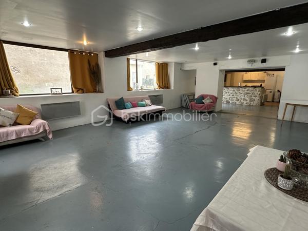 Immeuble mixte de 187 m²
