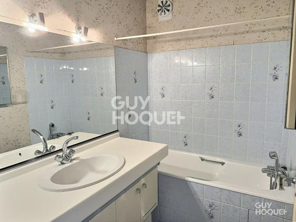 À VENDRE 4 PIECES DE 75m² + BALCON