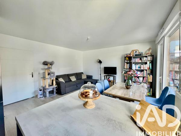 Appartement à vendre 3 pièces 62 m² Éragny