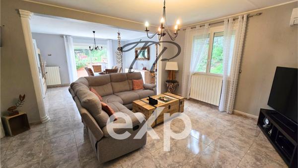 VILLA T5 SUR HAUTEUR DE PORTIRAGNE