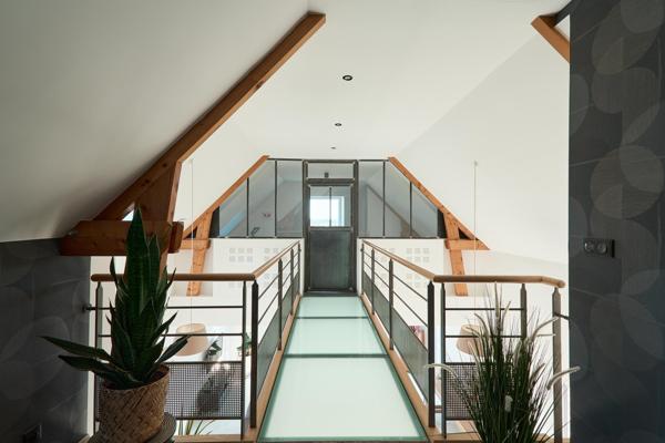 Longère rénovée de 175 m2, 2046 m² de terrain à seulement 15 mn de Vitré et Fougères