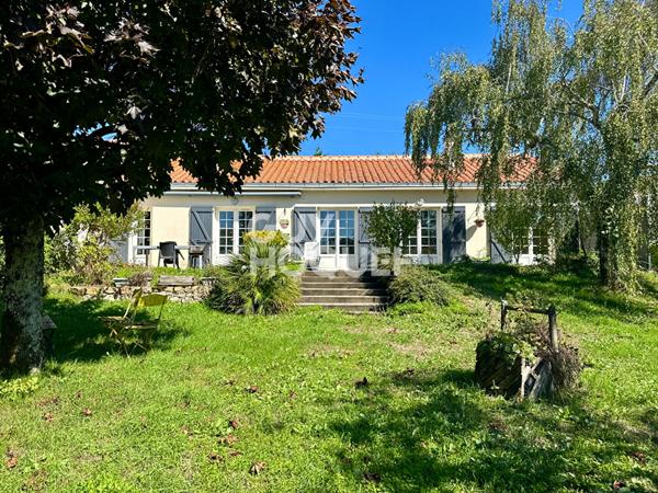 Maison à Pissotte de plain-pied de 107 m2