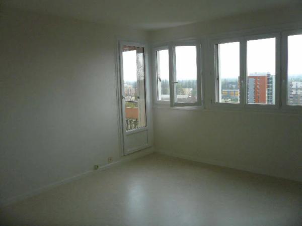 Appartement à louer à Mâcon (71000)