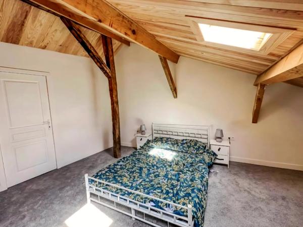 Maison de village en pierre entièrement rénovée avec 3/4 chambres