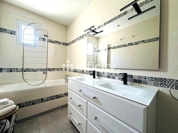 Maison 6 pièces - 112 m² Exclusivité efficity