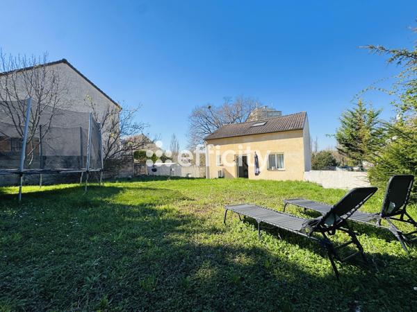 Maison 6 pièces - 112 m² Exclusivité efficity