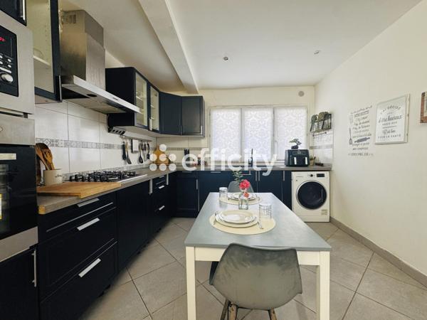 Maison 6 pièces - 112 m² Exclusivité efficity