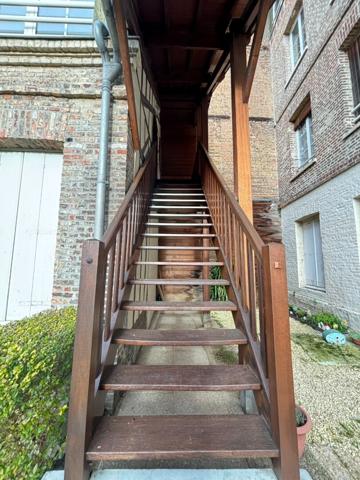APPARTEMENT LUMINEUX