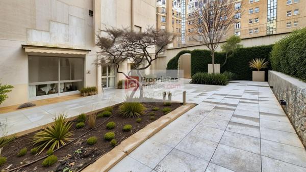 Idéal investisseur : 3 pièces 83 m2  Cave  Parking  Paris-16 - Résidence Services