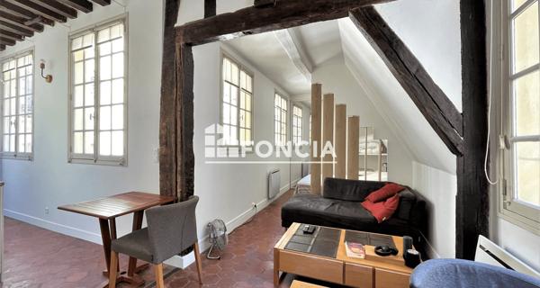 À vendre Studio 26.73 m² - Paris 75004