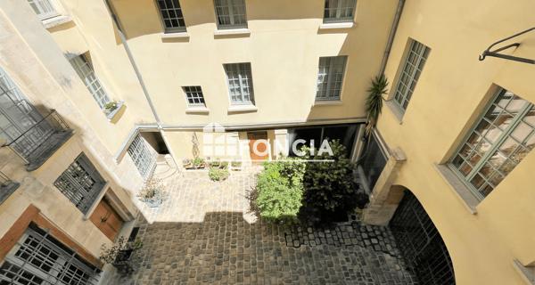 À vendre Studio 26.73 m² - Paris 75004