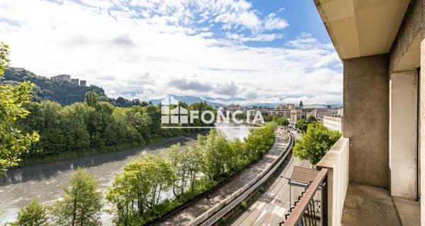 À vendre Appartement 74 m² - Grenoble 38000