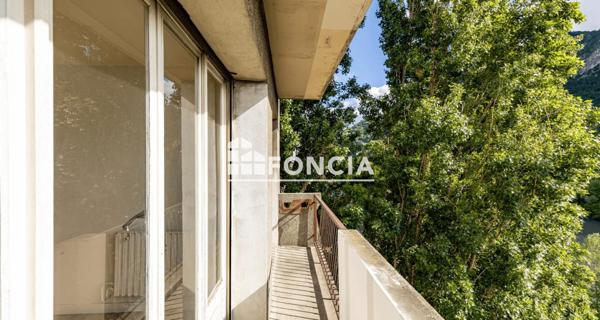 À vendre Appartement 74 m² - Grenoble 38000