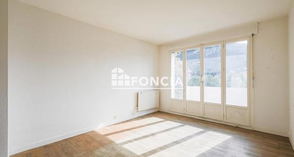 À vendre Appartement 74 m² - Grenoble 38000