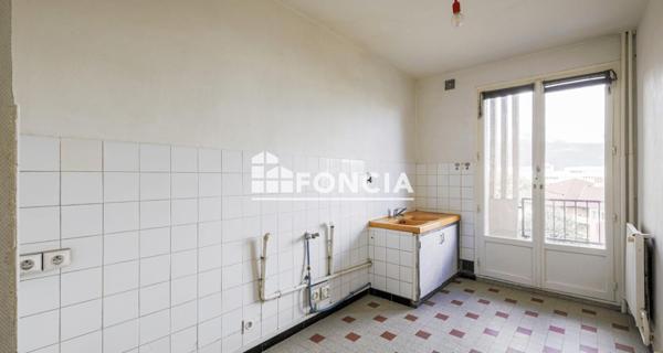 À vendre Appartement 74 m² - Grenoble 38000