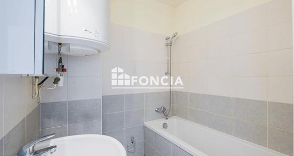 À vendre Appartement 74 m² - Grenoble 38000