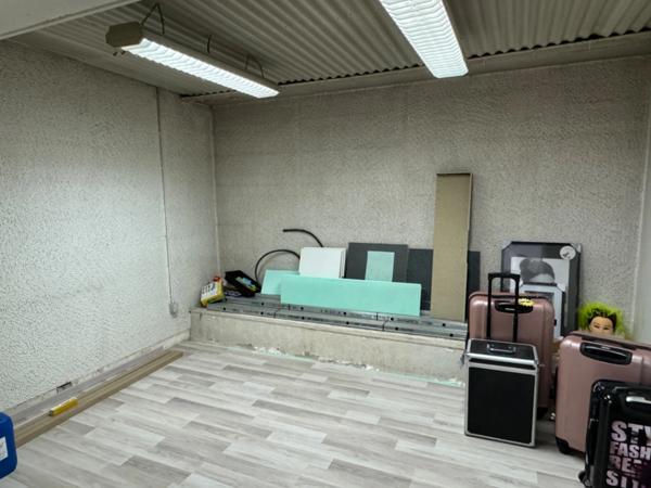 UN SUPERBE OUTIL DE TRAVAIL