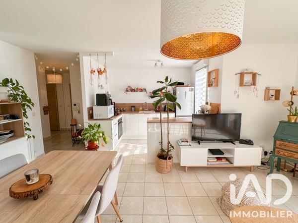 Appartement à vendre 3 pièces 67 m² Saint-Pierre-du-Perray