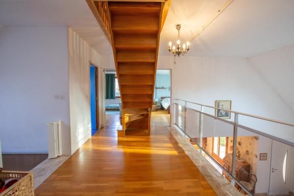 SUPERBE MAISON FAMILIALE