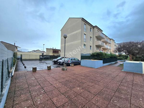 COUP DE COEUR Appartement Livry Gargan Secteur Poudrerie 4 pièce(s) 75.3 m2 avec balcon et place de parking