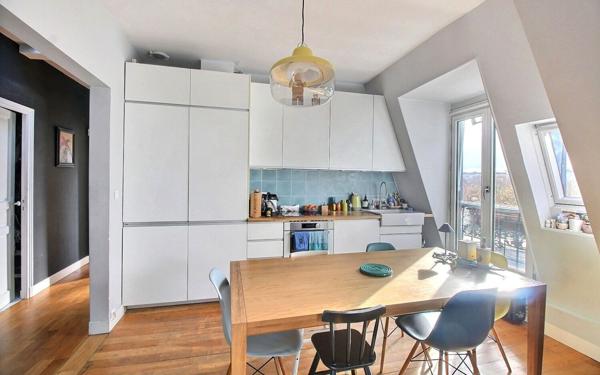 Appartement à vendre    3 pièces • 67 m2 Paris 13