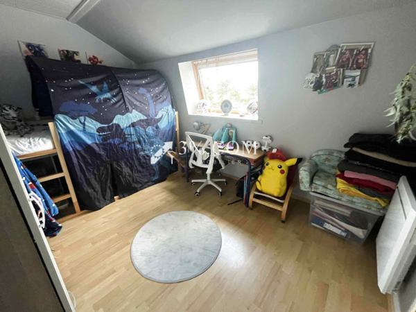 Maison 4 pièce(s) 3 chambre(s) 82 m²