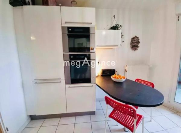 Appartement à MONTIGNY-LES-METZ, 57950 - 4 pièces 98m²